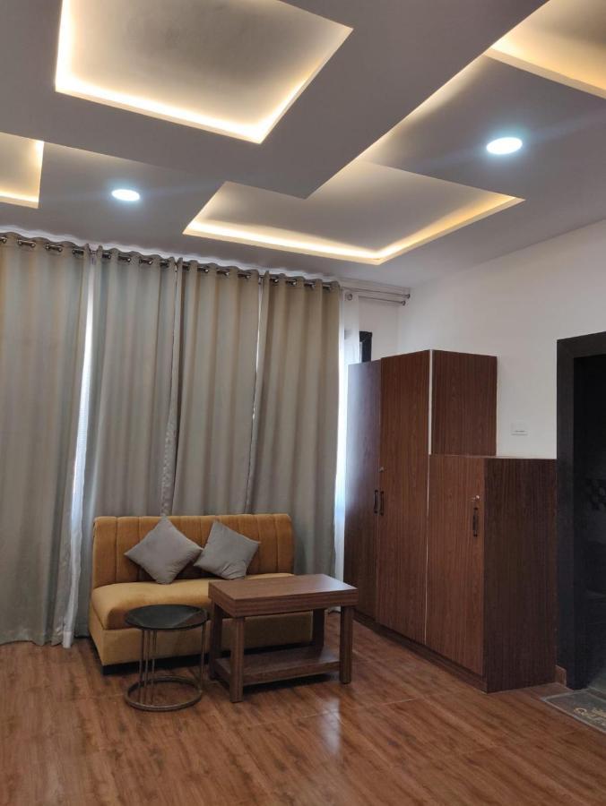 Hotel Virasat By Bookingcare Chhatarpur エクステリア 写真