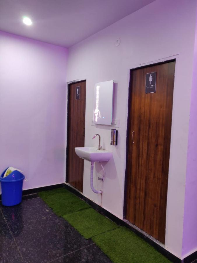 Hotel Virasat By Bookingcare Chhatarpur エクステリア 写真