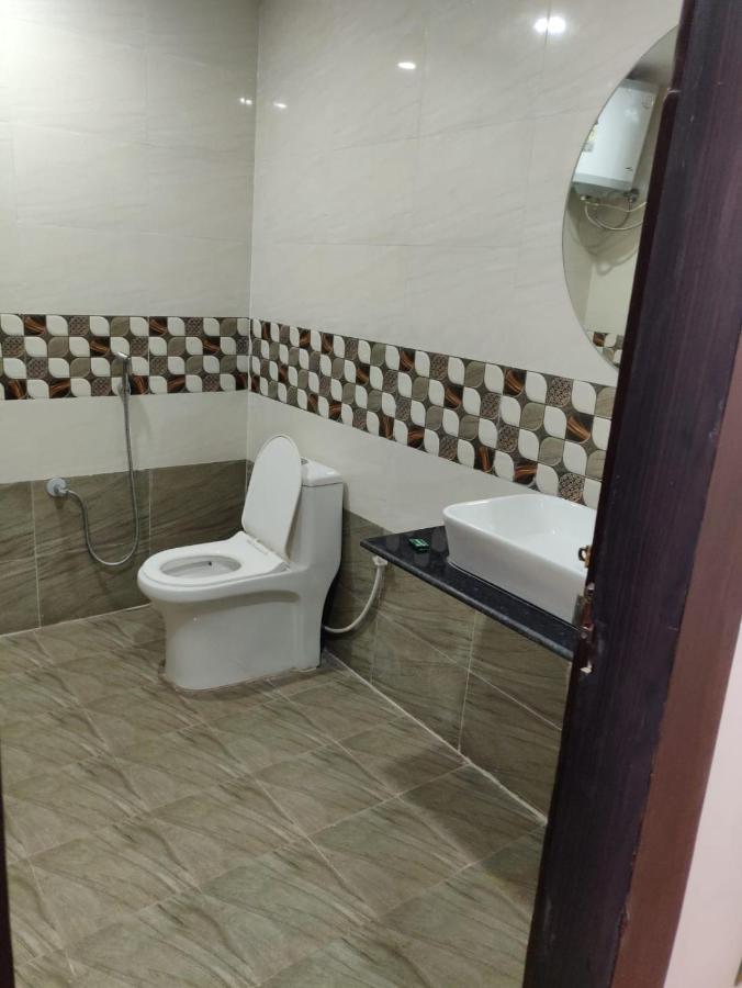 Hotel Virasat By Bookingcare Chhatarpur エクステリア 写真