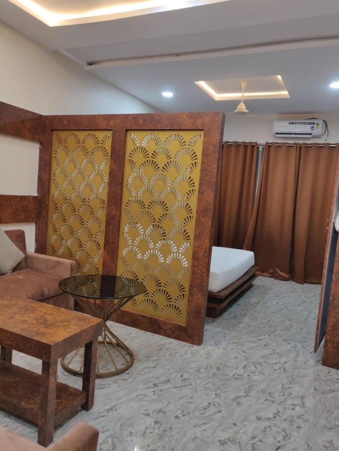 Hotel Virasat By Bookingcare Chhatarpur エクステリア 写真